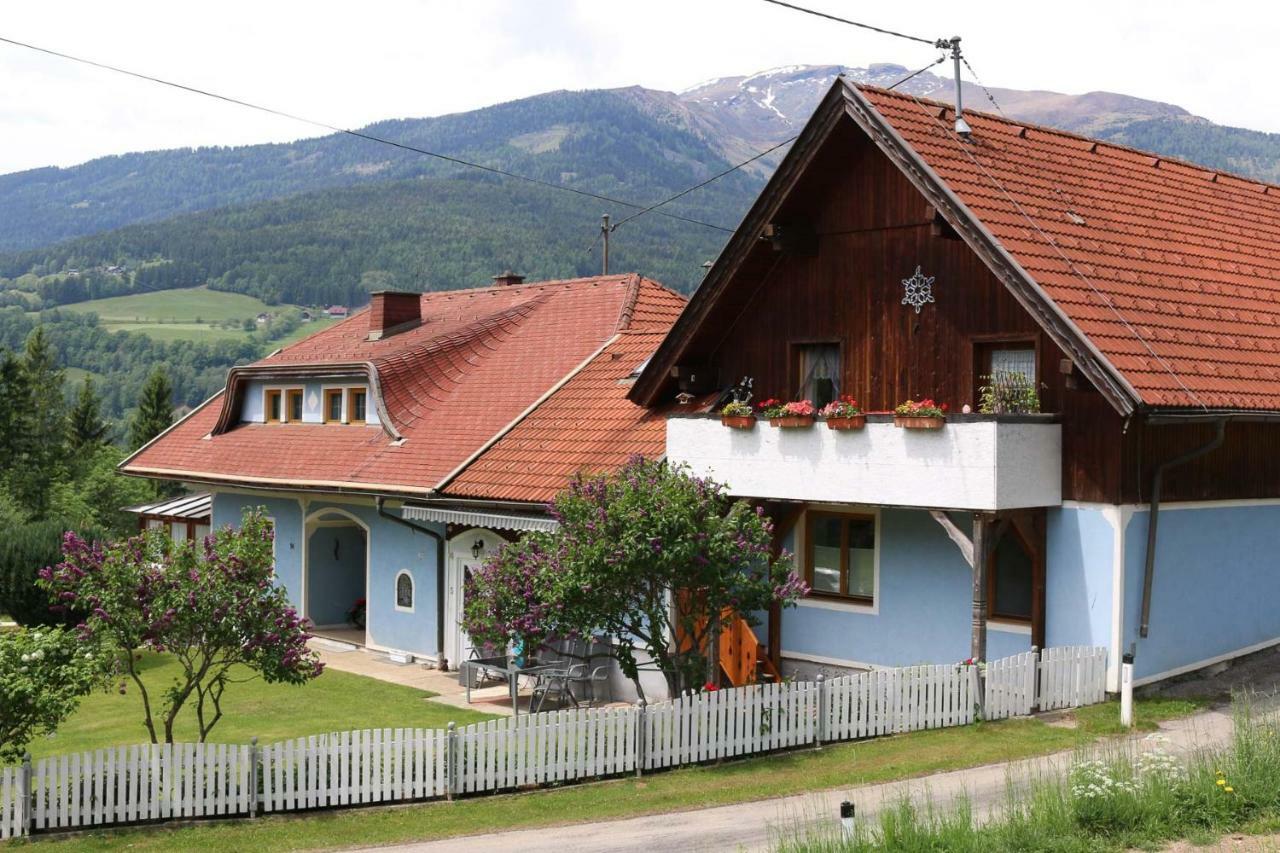 Zur Alpenruhe Apartment Seeboden Exterior photo